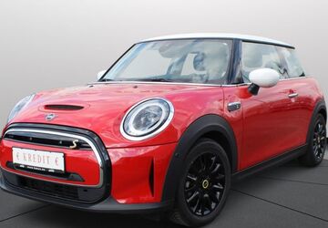 Mini Cooper SE 18.690 km 17.600 &euro; Frankfurt am Main 60386