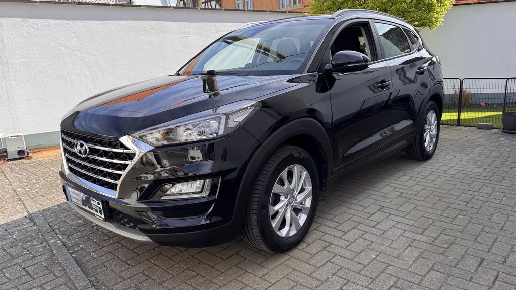 Hyundai TUCSON 89.900 km 16.500 &euro; Hofheim/Wallau 65719