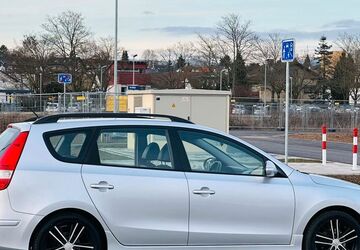 Hyundai i30 124.450 km 5.499 &euro; Hofheim 65719