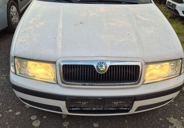 Skoda Octavia 212.000 km 2.200 &euro; Neu-Isenburg 63263