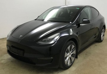 Tesla Model Y 105.911 km 33.397 &euro; Eschborn 65760