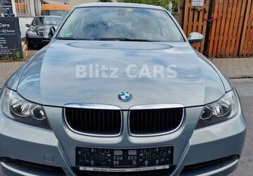 BMW 318 223.000 km 2.900 &euro; Dietzenbach 63128