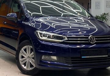 VW Touran 129.317 km 18.400 &euro; Neu-Isenburg 63263