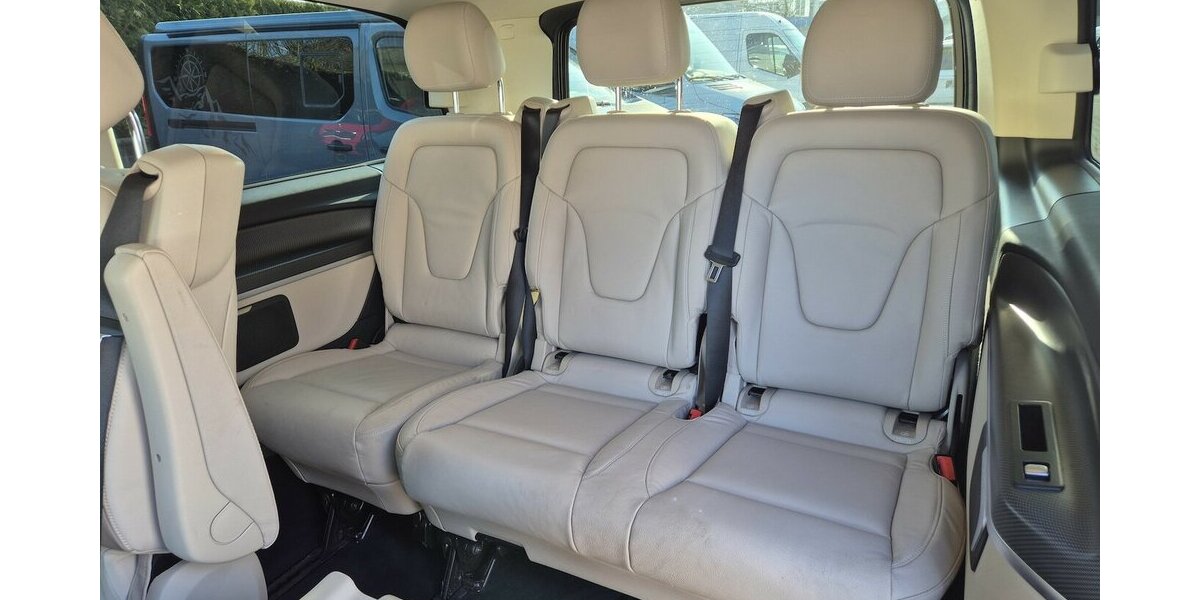 Mercedes-Benz V 300 d AVANTGARDE EDITION lang AMG Line Distronic 21.350 km 58.900 &euro; Rodgau 63110