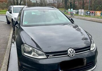 VW Golf 253.000 km 8.700 &euro; Frankfurt am Main 60529