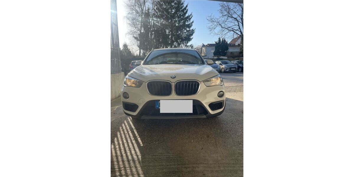 BMW X1 141.000 km 16.400 &euro; Frankfurt am Main 65929