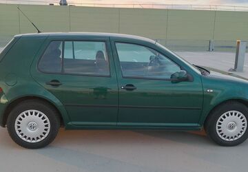 VW Golf 313.000 km 2.300 &euro; Eschborn 65760