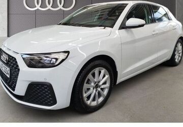 Audi A1 9.900 km 26.250 &euro; Frankfurt am Main 60314