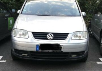 VW Touran 320.000 km 1.800 &euro; Hattersheim am Main 65795