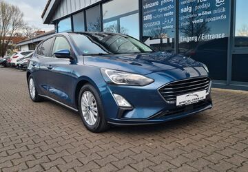 Ford Focus 131.400 km 11.990 &euro; Offenbach am Main 63069