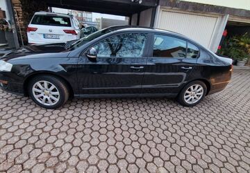 VW Passat 256.100 km 2.450 &euro; Engenhahn 65527