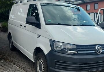 VW T6 Transporter 118.000 km 11.950 &euro; Bad-Homburg,in der Nähe Frankfurt am Main 61350