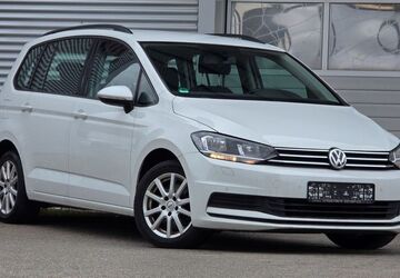 VW Touran 207.000 km 11.980 &euro; Friedrichsdorf (10 Min. nördlich von Frankfurt/M) 61381