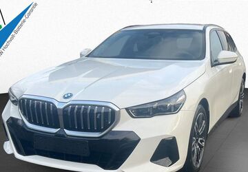 BMW i5 5.900 km 64.900 &euro; Bad Homburg 61352