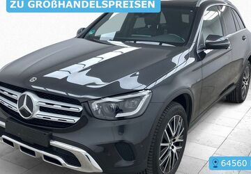 Mercedes-Benz GLC 300 71.419 km 31.595 &euro; Frankfurt 60596