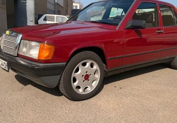 Mercedes-Benz 190 199.800 km 6.400 &euro; FRANKFURT 65933