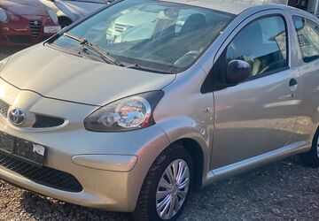 Toyota Aygo (X) 139.000 km 2.200 &euro; Mühlheim am Main 63165