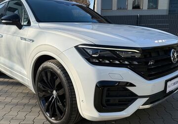 VW Touareg 68.000 km 43.900 &euro; Frankfurt am Main / Bergen-Enkheim 60388