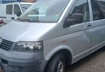 VW T5 Transporter 317.000 km 2.350 &euro; Frankfurt am Main 60388