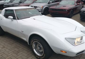Corvette C3 209.124 km 18.888 &euro; Erlensee 63526