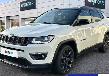 Jeep Compass 98.566 km 22.490 &euro; Maintal 63477
