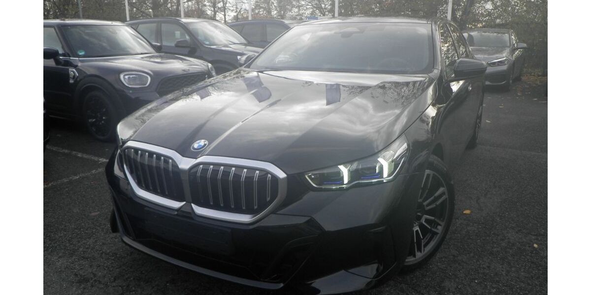 BMW 520 5.443 km 66.799 &euro; Frankfurt am Main 60435