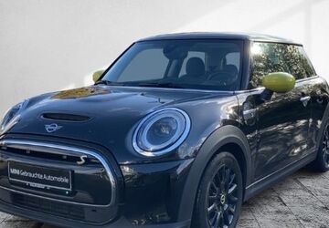Mini Cooper SE 8.775 km 17.966 &euro; Frankfurt 60314