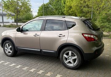 Nissan Qashqai 107.000 km 9.000 &euro; Langen 63225