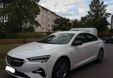Opel Insignia 52.000 km 19.500 &euro; Rüsselsheim 65428
