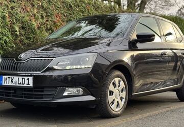 Skoda Fabia 175.400 km 6.300 &euro; Frankfurt 60487