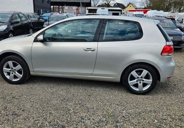 VW Golf 111.000 km 4.590 &euro; Frankfurt amMain 60386