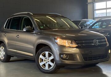 VW Tiguan 177.100 km 8.890 &euro; Maintal 63477