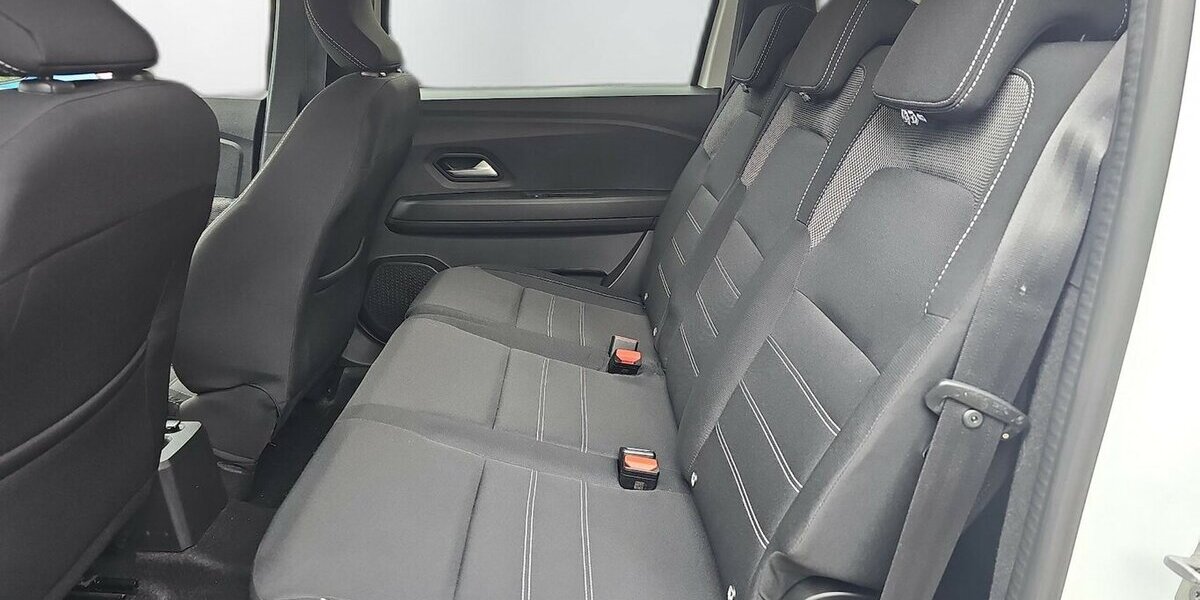 Dacia Jogger Comfort Rate 131,- Scheckheft gepf. 59.414 km 13.923 &euro; Schwalbach/Taunus 65824