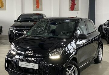 Smart ForFour 45.590 km 8.880 &euro; Frankfurt am Main 60386