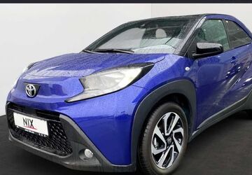 Toyota Aygo (X) 12.951 km 17.500 &euro; Frankfurt 60314