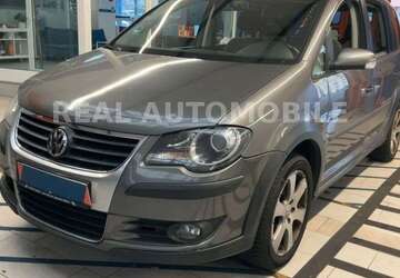 VW Touran 187.000 km 7.500 &euro; Frankfurt 65933