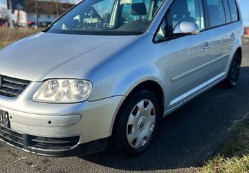 VW Touran 191.000 km 1.999 &euro; Rossdorf 64380