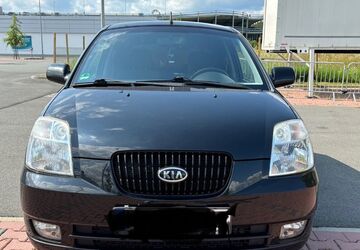 Kia Picanto 185.000 km 1.999 &euro; Eschborn 65760