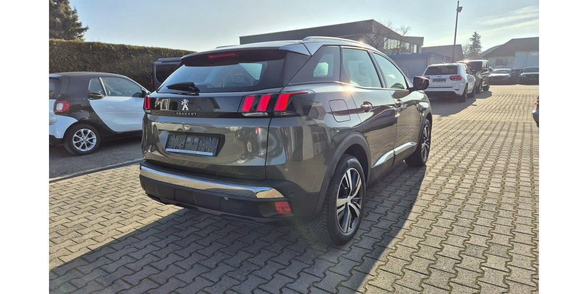 Peugeot 3008 Allure Navigation, Rückfahrkamera, Parktronic 62.052 km 14.890 &euro; Rodgau 63110