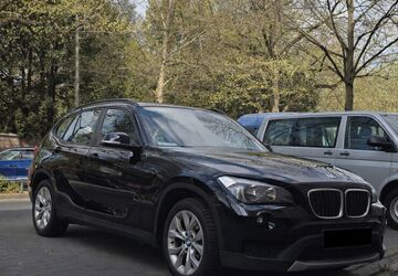 BMW X1 190.583 km 10.000 &euro; Frankfurt am Main 60318