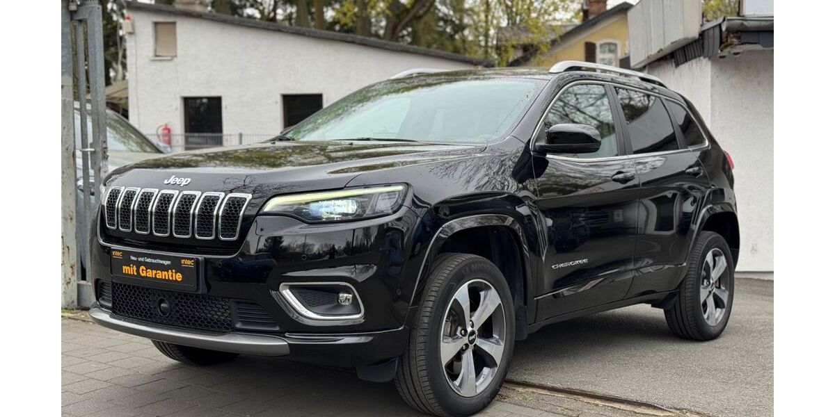 Jeep Cherokee 94.300 km 23.999 &euro; Kelkheim 65779
