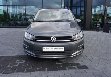 VW Touran 214.000 km 12.600 &euro; Dietzenbach 63128