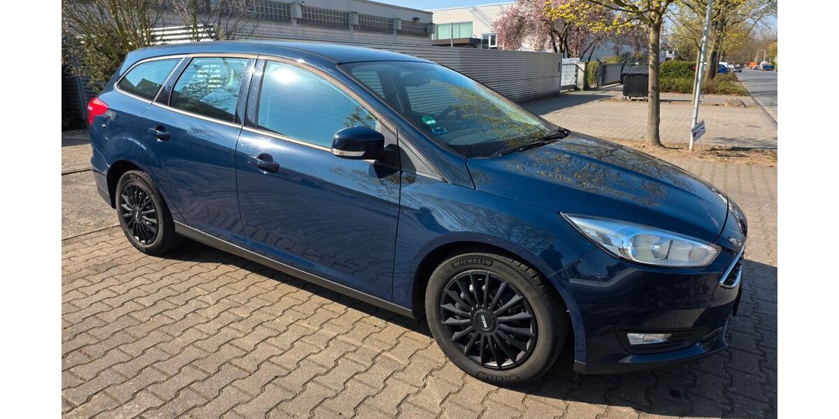 Ford Focus 181.000 km 5.400 &euro; Darmstadt 64293
