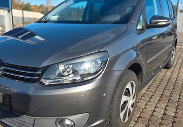 VW Touran 134.400 km 6.500 &euro; Kleinostheim 63801