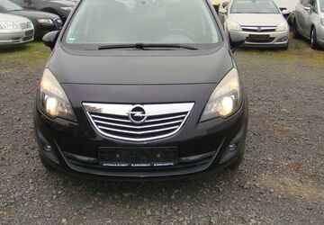 Opel Meriva 243.000 km 2.000 &euro; Erlensee 63526