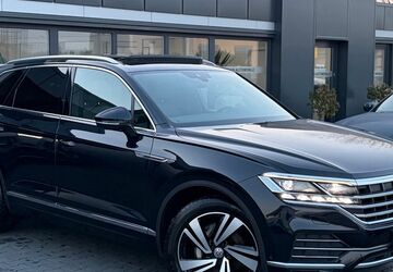 VW Touareg 95.000 km 36.890 &euro; Seligenstadt 63500