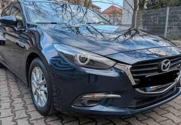 Mazda 3 122.379 km 10.950 &euro; Frankfurt 60320