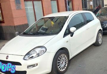 Fiat Grande Punto 153.800 km 2.800 &euro; Offenbach am Main 63067