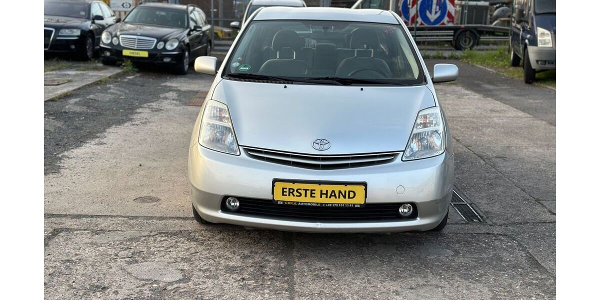 Toyota Prius 299.999 km 2.990 &euro; Ginsheim-Gustavsburg 65462