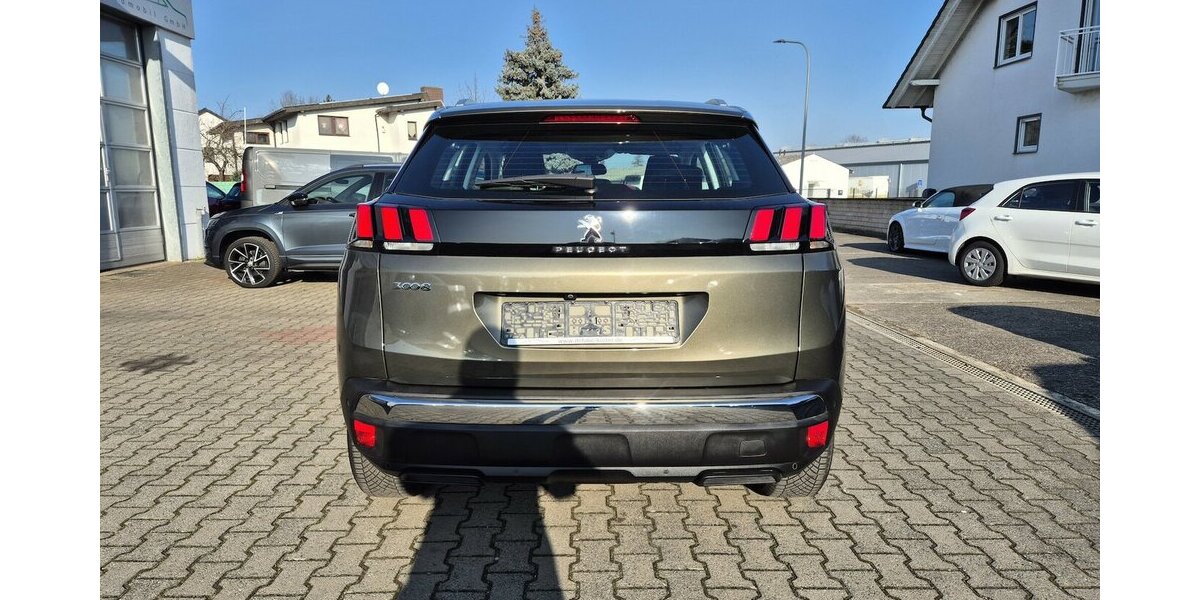 Peugeot 3008 Allure Navigation, Rückfahrkamera, Parktronic 62.052 km 14.890 &euro; Rodgau 63110